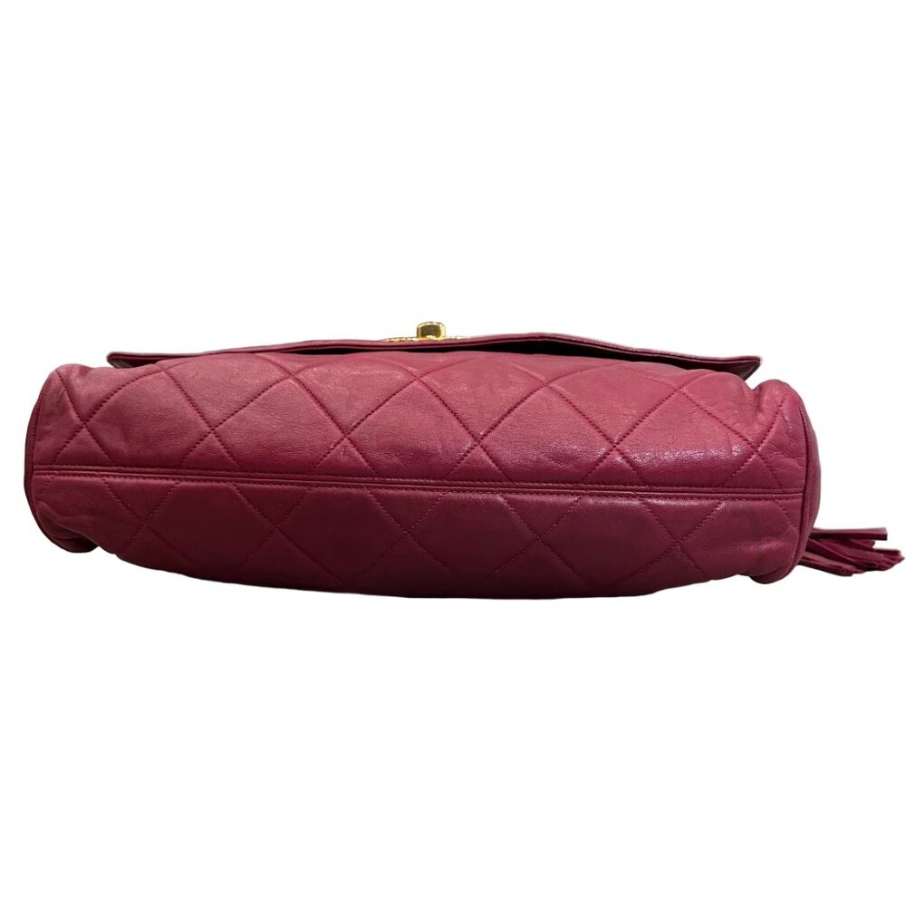 CHANEL Red CC Quilted Lambskin Crossbody/Messenger Bag - Picture 6 of 10